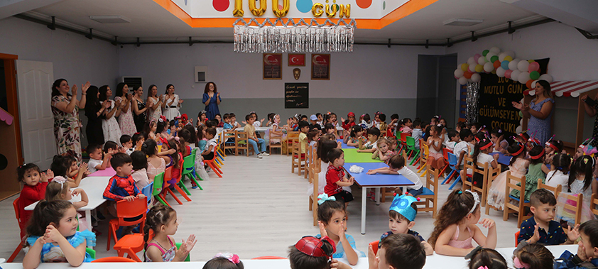 Adnan Menderes Mahallesi Kreş ve Gündüz Bakımevi  100’üncü Gününü Kutladı