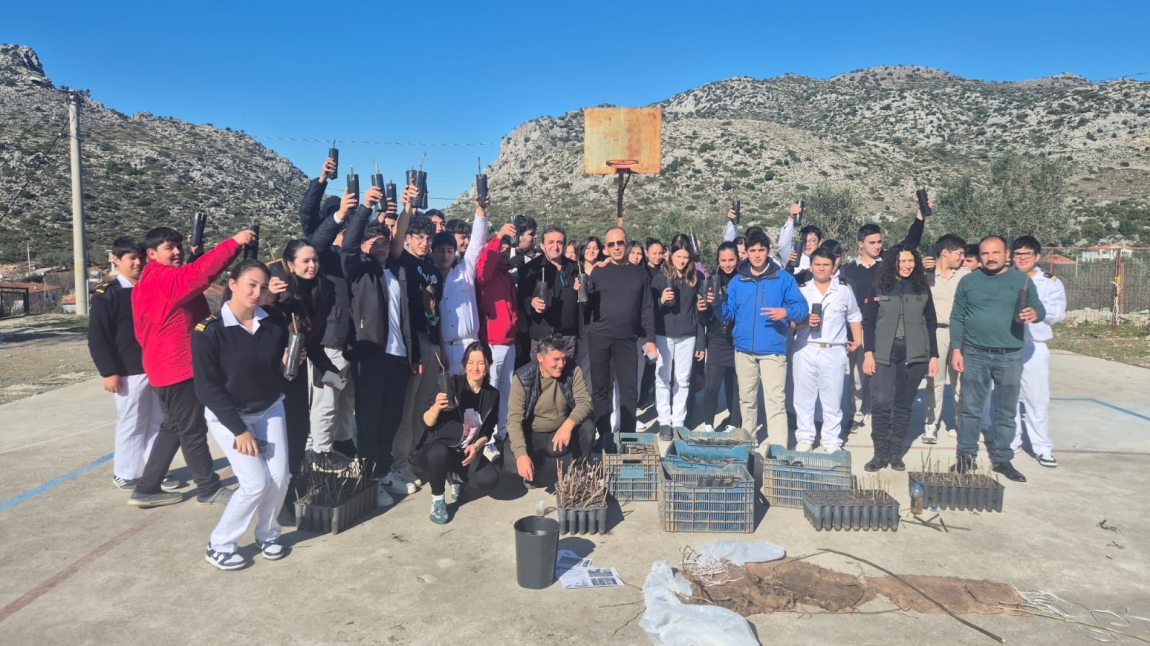 Gökova’da Geleceğin Çiftçileri Yetişiyor